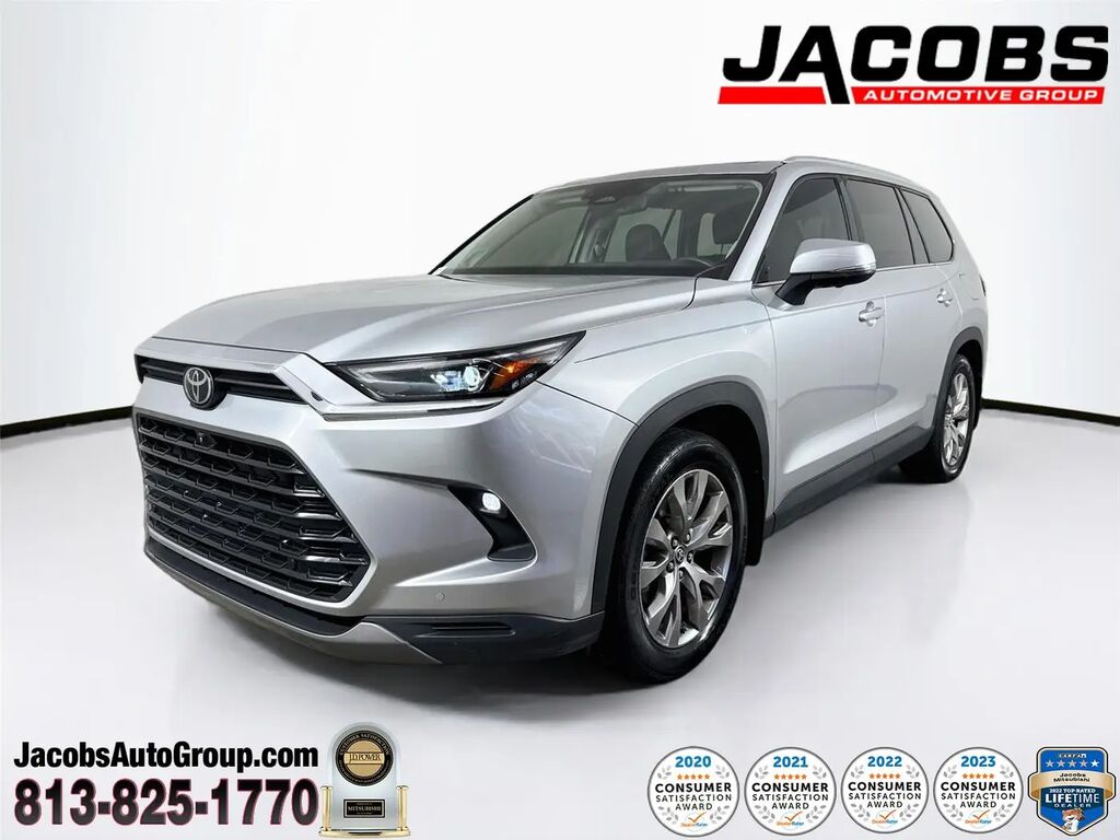 2024 Toyota Grand Highlander Limited — photo 1 of 13
