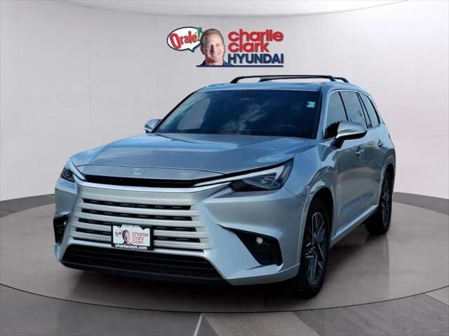 2025 Lexus TX 350 Premium — photo 1 of 13