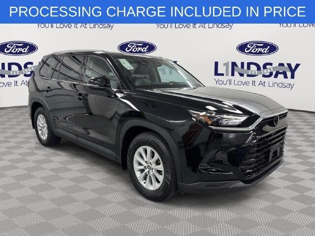2024 Toyota Grand Highlander XLE — photo 1 of 13