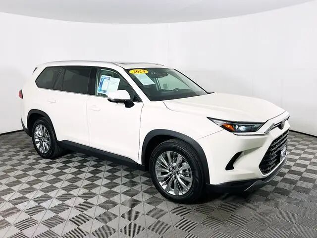 2024 Toyota Grand Highlander Platinum