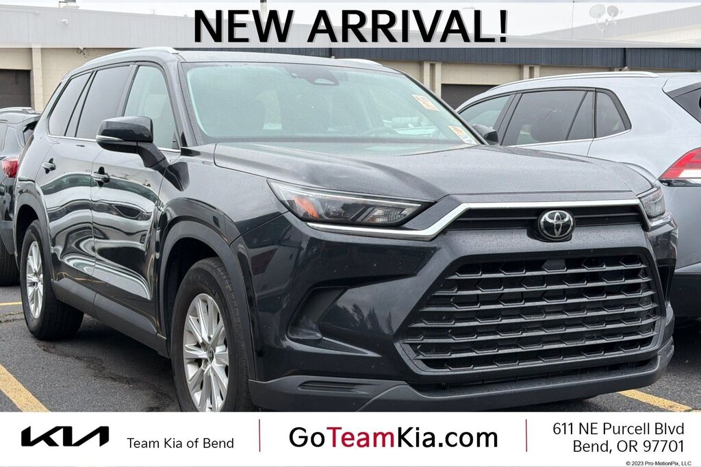 2025 Toyota Grand Highlander XLE — photo 1 of 13