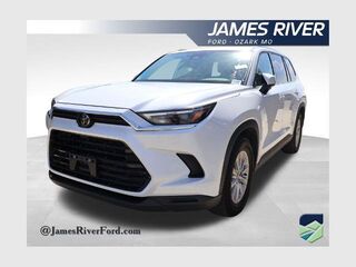 2025 Toyota Grand Highlander LE
