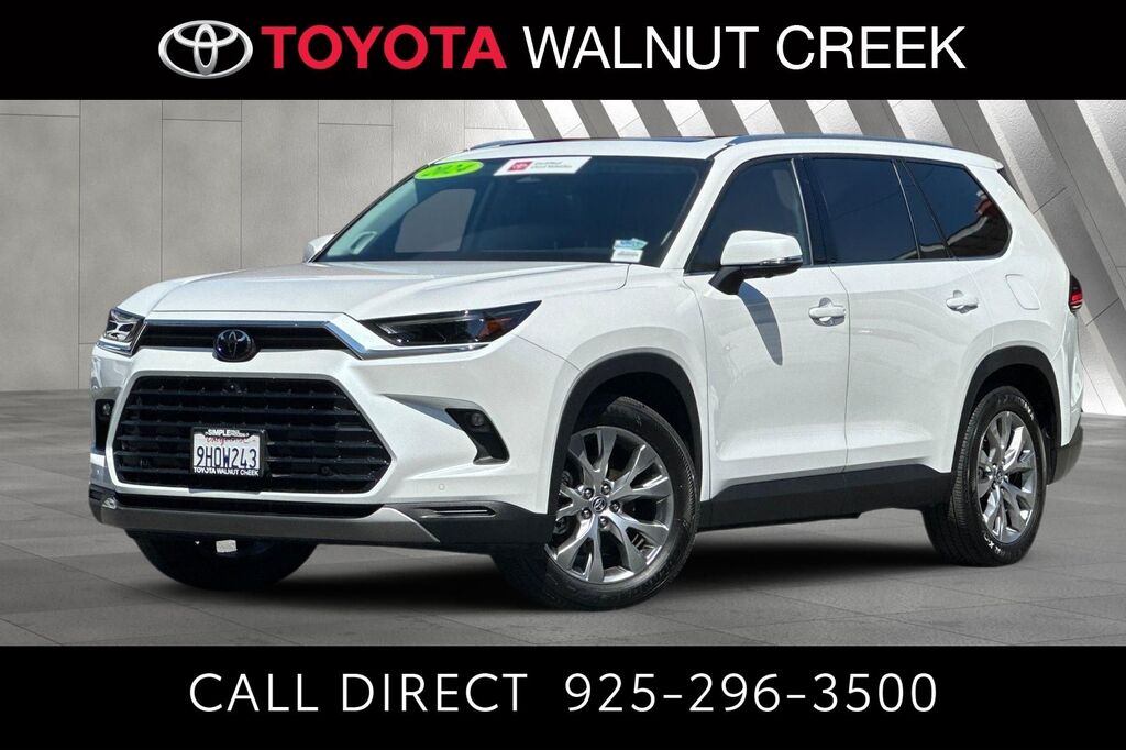 2024 Toyota Grand Highlander Limited — photo 1 of 9