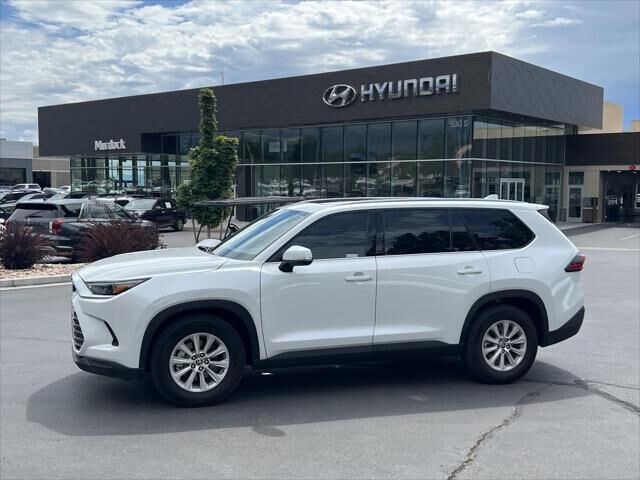 2025 Toyota Grand Highlander XLE