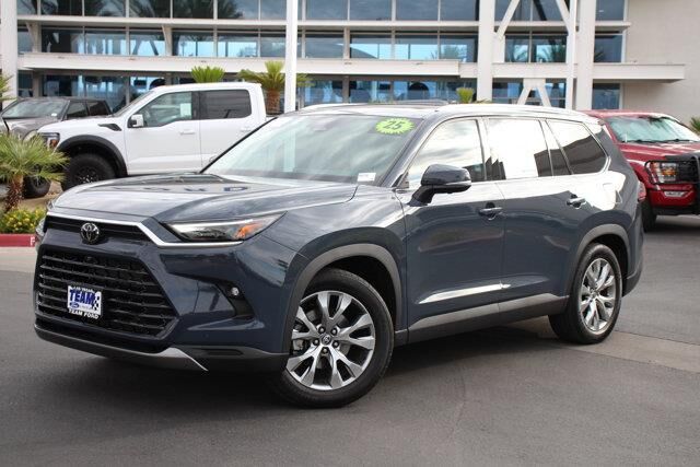 2025 Toyota Grand Highlander Limited
