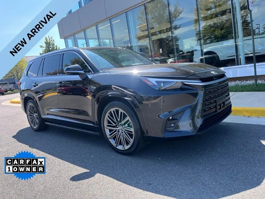 2025 Lexus TX 350 Luxury — photo 1 of 13