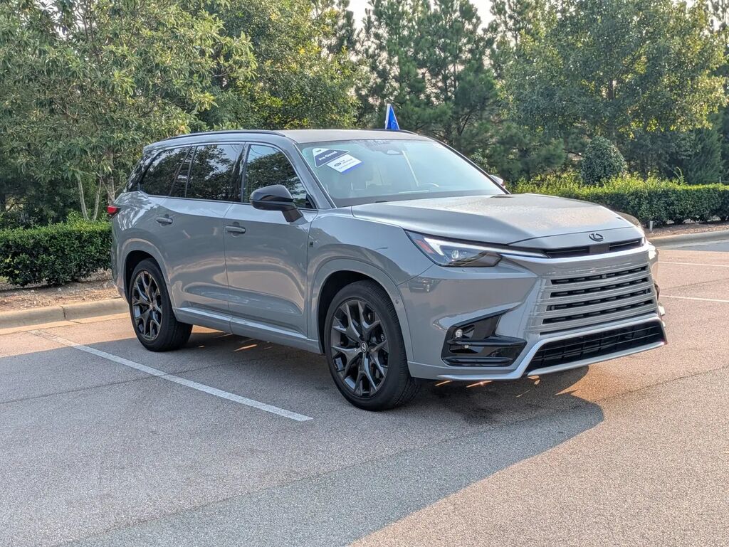 2026 Lexus TX 500h F SPORT Performance Premium — photo 1 of 13