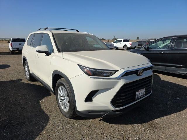 2024 Toyota Grand Highlander Hybrid XLE