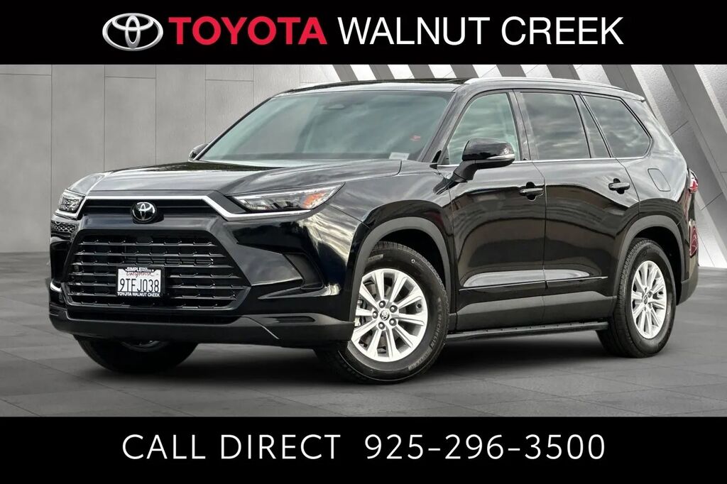 2025 Toyota Grand Highlander Hybrid XLE — photo 1 of 13