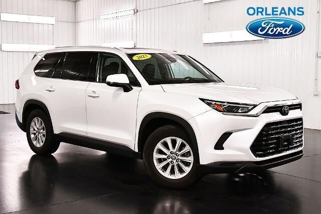 2025 Toyota Grand Highlander Hybrid LE