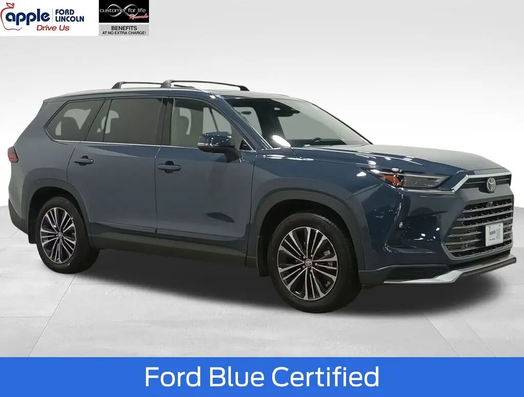2025 Toyota Grand Highlander Hybrid MAX Limited — photo 1 of 13