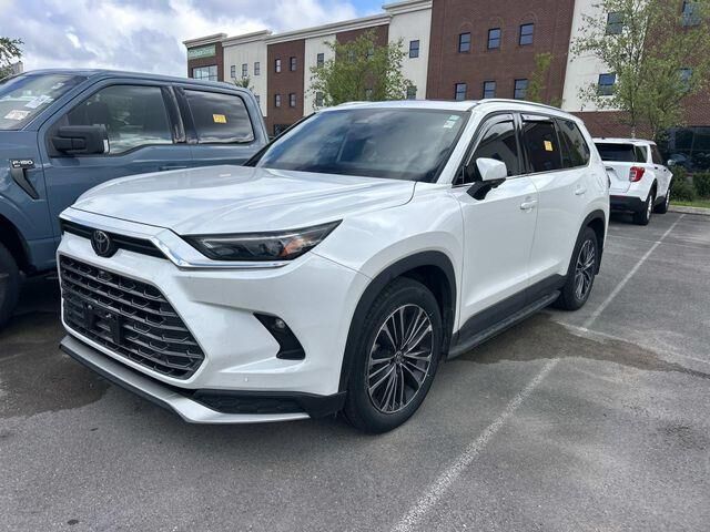 2024 Toyota Grand Highlander Hybrid MAX Platinum