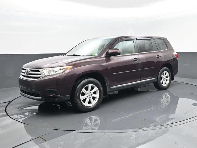 2013 Toyota Highlander Base