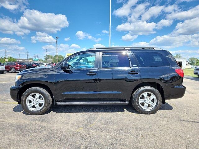 2014 Toyota Sequoia SR5