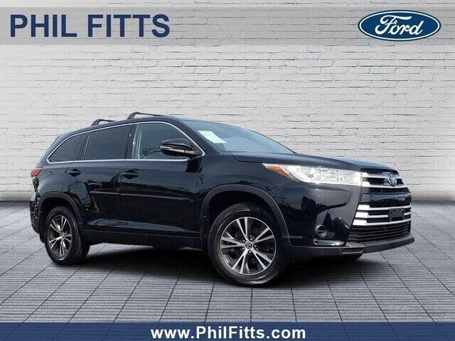 2019 Toyota Highlander LE