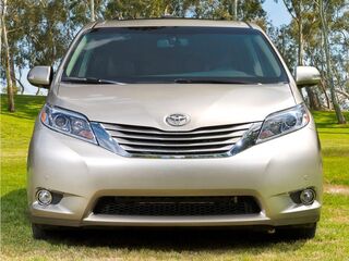 2016 Toyota Sienna XLE 7-Passenger