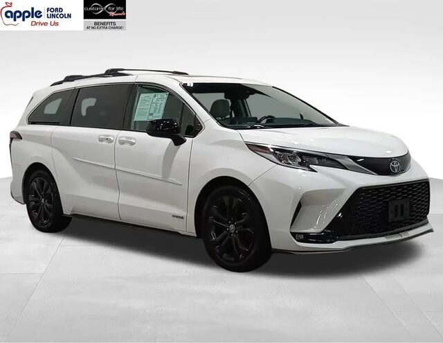 2021 Toyota Sienna XSE 7-Passenger