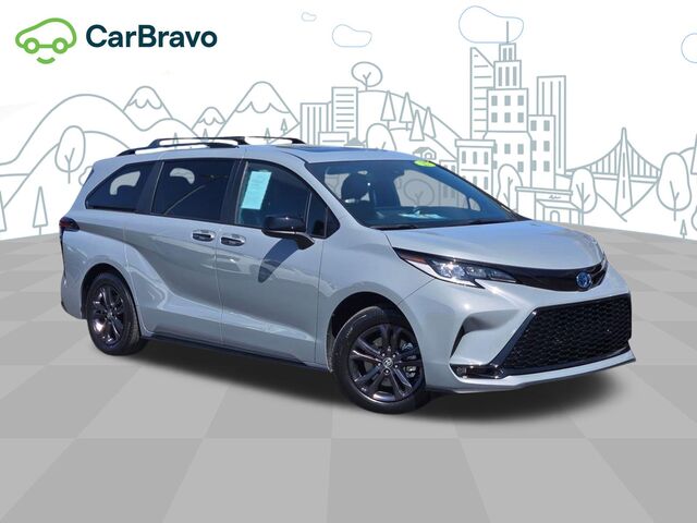 2025 Toyota Sienna XSE