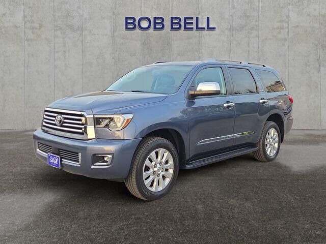 2019 Toyota Sequoia Platinum — photo 1 of 13