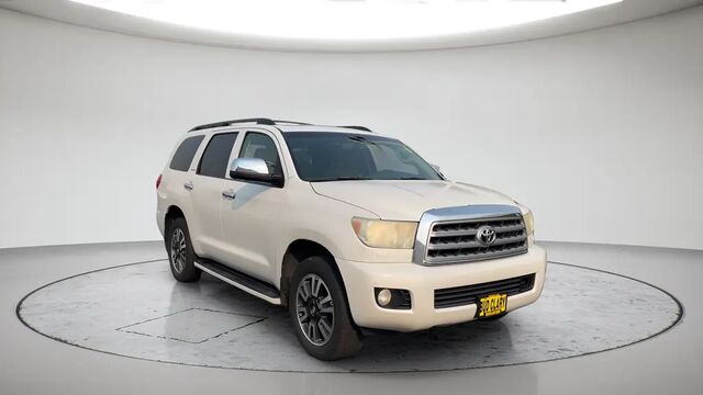 2010 Toyota Sequoia Platinum
