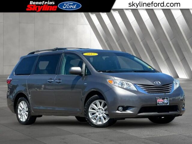 2017 Toyota Sienna XLE 7-Passenger