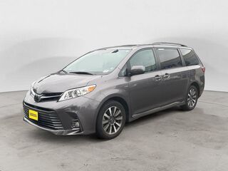 2018 Toyota Sienna XLE 7-Passenger