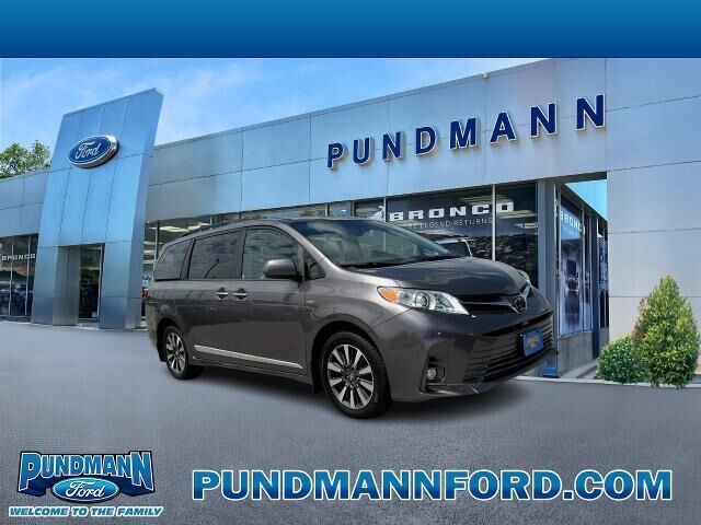2018 Toyota Sienna XLE 7-Passenger