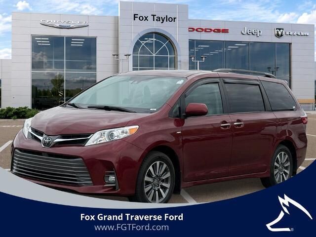 2020 Toyota Sienna XLE 7-Passenger