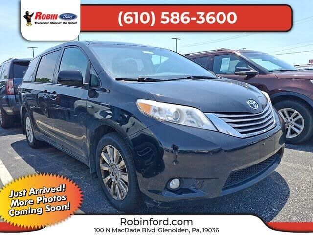 2017 Toyota Sienna XLE 7-Passenger