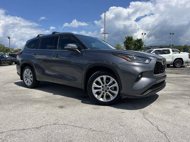 2022 Toyota Highlander Limited