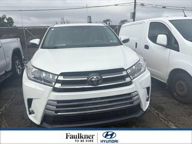 2017 Toyota Highlander Limited