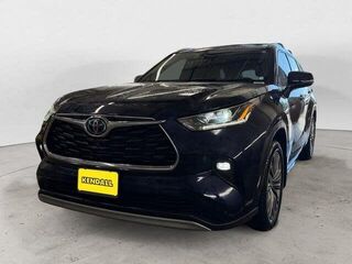 2021 Toyota Highlander Hybrid Platinum