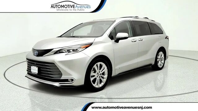 2021 Toyota Sienna Platinum 7-Passenger