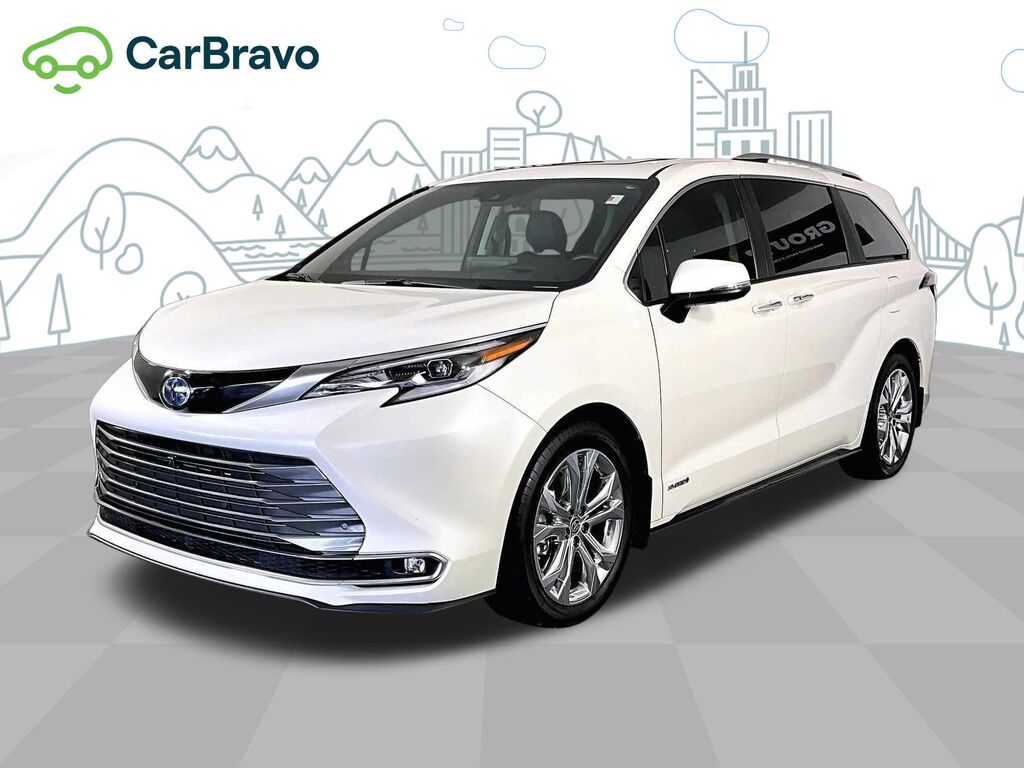 2021 Toyota Sienna Platinum — photo 1 of 6