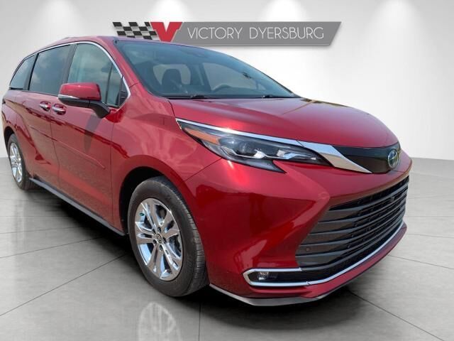 2024 Toyota Sienna Platinum 7-Passenger
