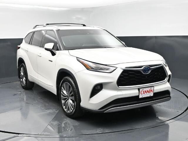 2021 Toyota Highlander Hybrid Platinum