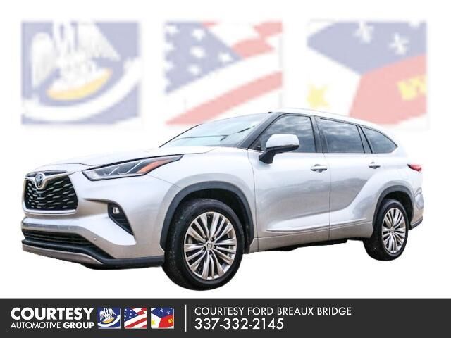2022 Toyota Highlander Platinum