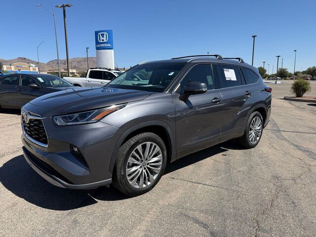 2021 Toyota Highlander Platinum