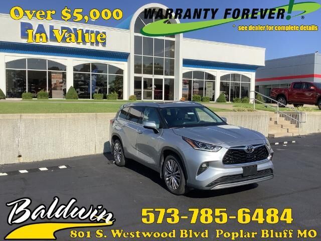 2022 Toyota Highlander Platinum