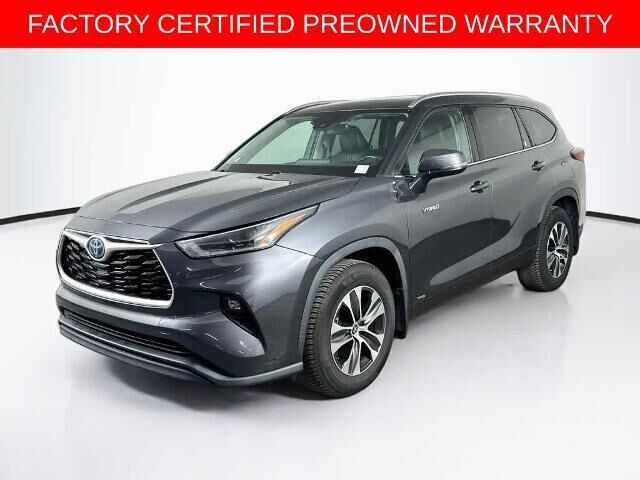 2021 Toyota Highlander Hybrid XLE — photo 1 of 1
