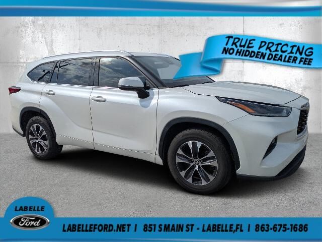2021 Toyota Highlander XLE