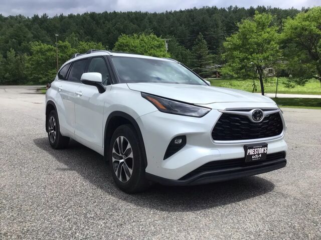 2022 Toyota Highlander XLE