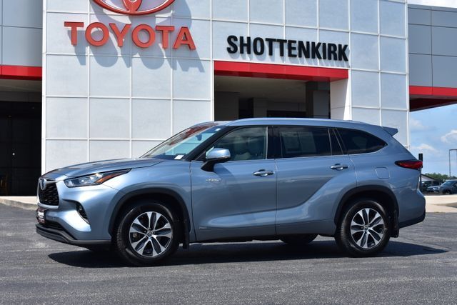 2020 Toyota Highlander XLE