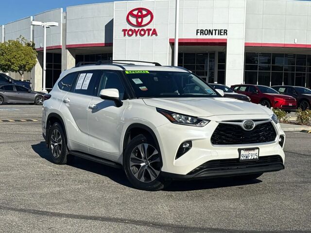 2020 Toyota Highlander XLE