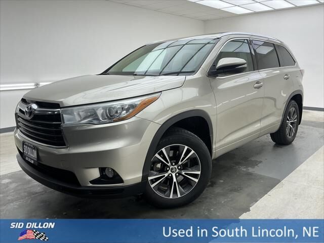 2016 Toyota Highlander XLE