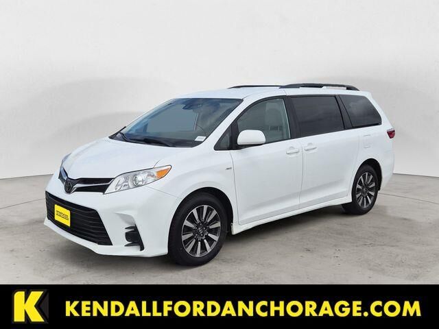 2019 Toyota Sienna LE 7-Passenger