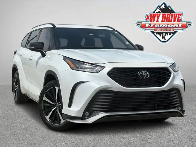 2022 Toyota Highlander XSE
