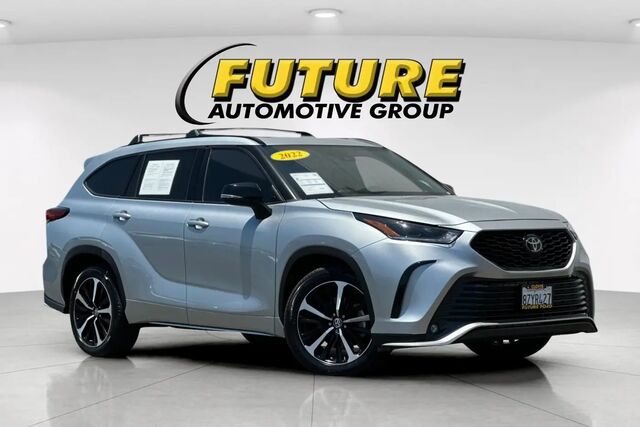 2022 Toyota Highlander XSE