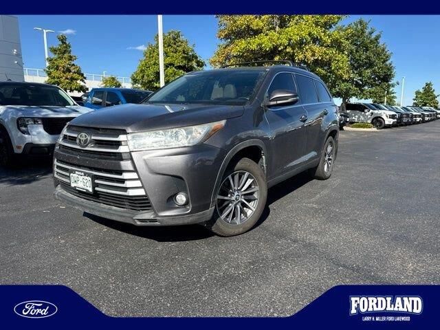 2019 Toyota Highlander XLE