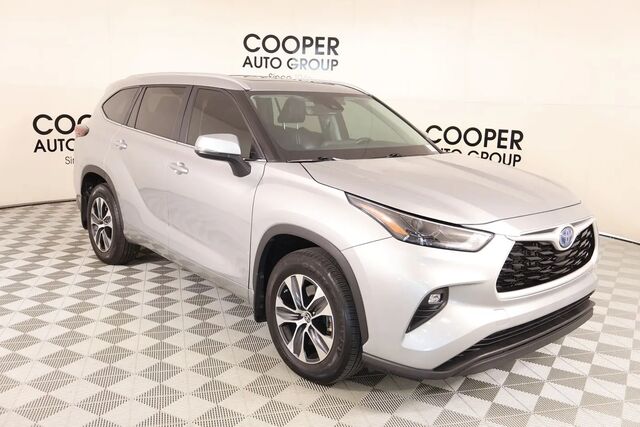 2024 Toyota Highlander Hybrid XLE